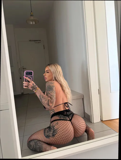 Ass check: spankable, squeezable