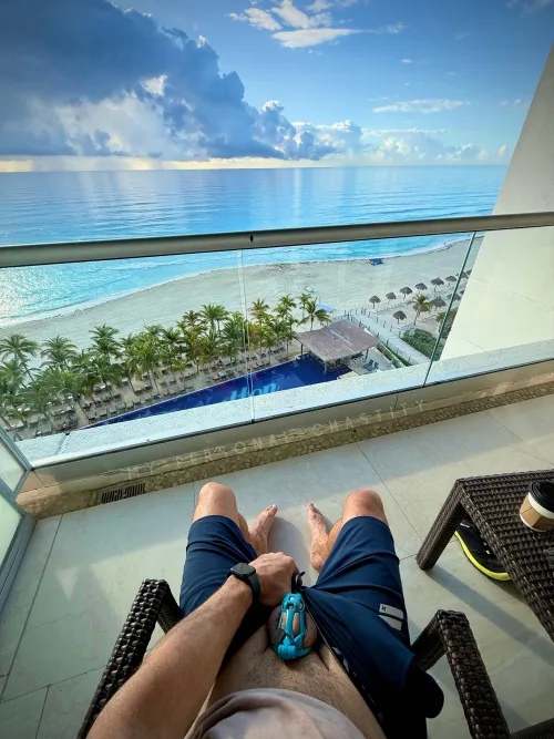 Color match with the ocean! 