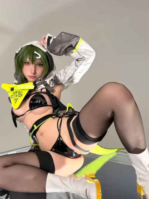 Fluorite from Arknights:Endfield by (Hioshicos)