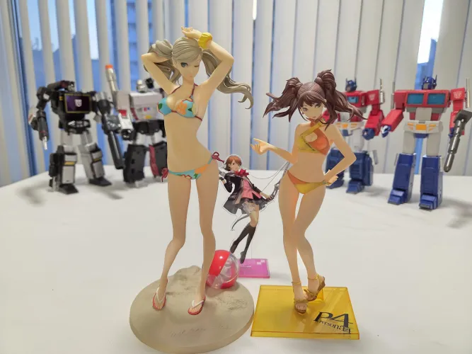 Happy White Day from the Lover's Arcana girls Ann, Yukari and Rise!