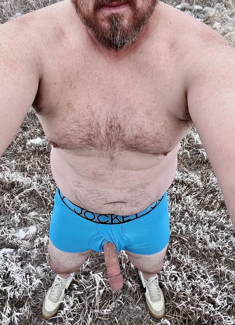 Hard and horny on this chilly day, help warm me up