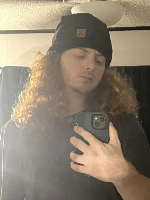 M22 4 F, not opposed to also grabbing dinner