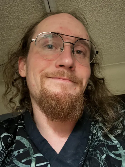 M4F 31 looking to have a dab maybe give a massage