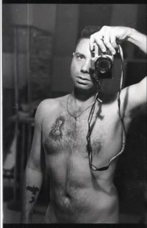 Need a couple who needs head from a bi hottie! - 44 Bi M in SE - M4FM