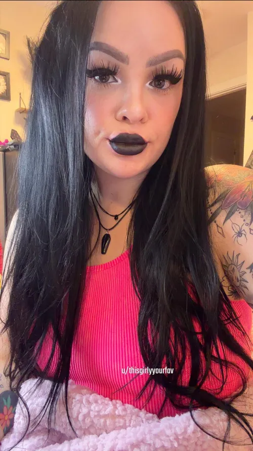 Play with goth mommy