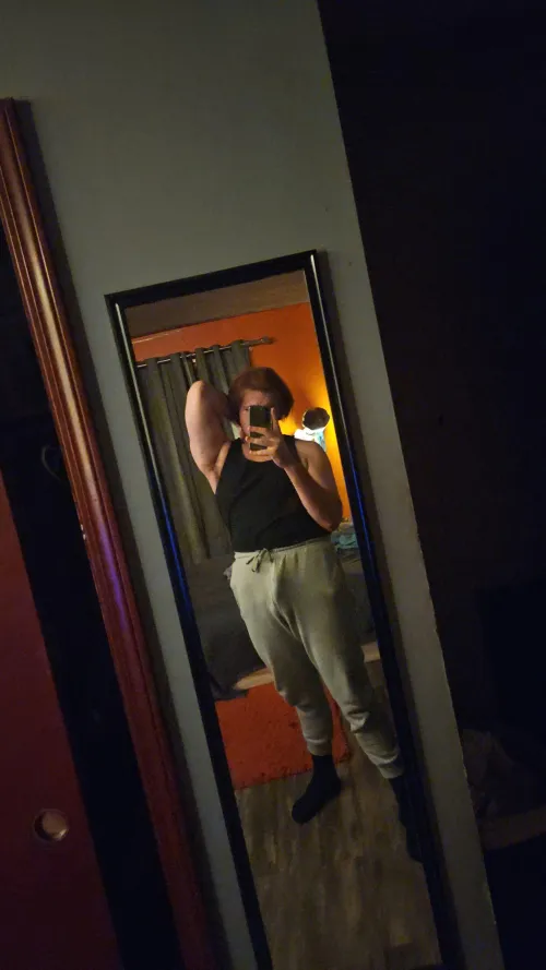 Post gym sweatpants pic