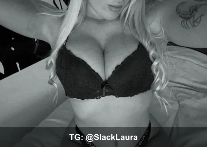 Prove you wouldn't just be awkward 19 [F4M] if this was your room right now.