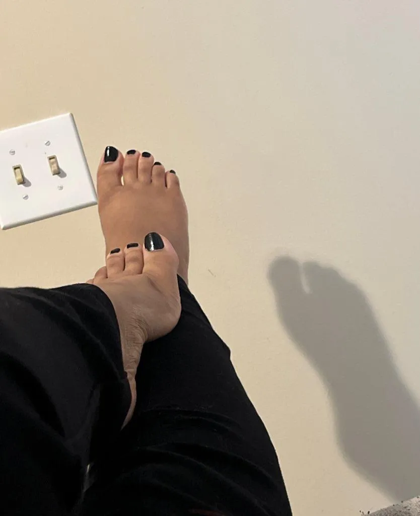 Ready for my next pedicure [oc]