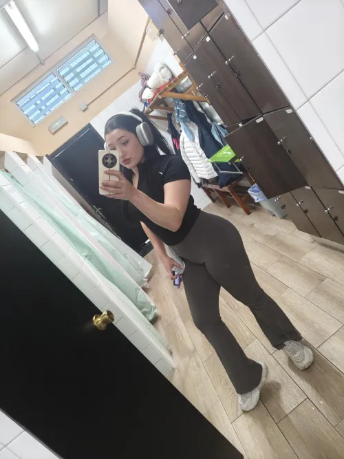 [selling] [domme] just finished training and I'm eager for a ballbusting session tonight. Wanna be the lucky one?