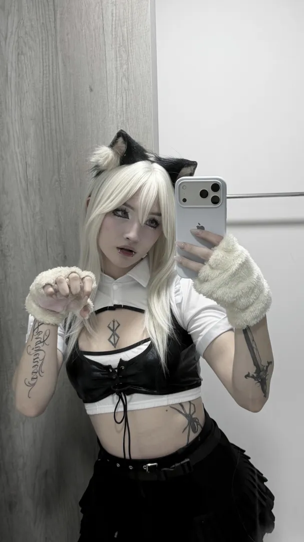 Sometimes this misbehaving pet needs firm discipline, wanna bend me over and make me count? ૮꒰ ˶• ༝ •˶꒱ა ♡