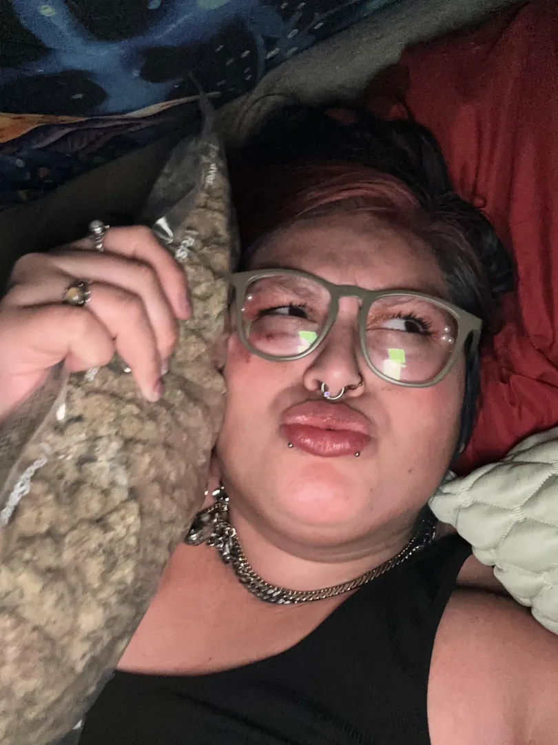 Will you smoke with me? ‍