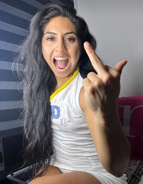 You make me laugh so much Beta pathetic