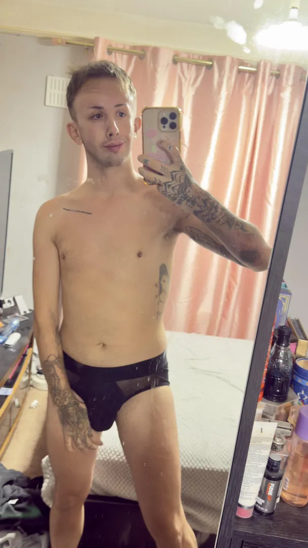 26 m uk open to getting to know some new people