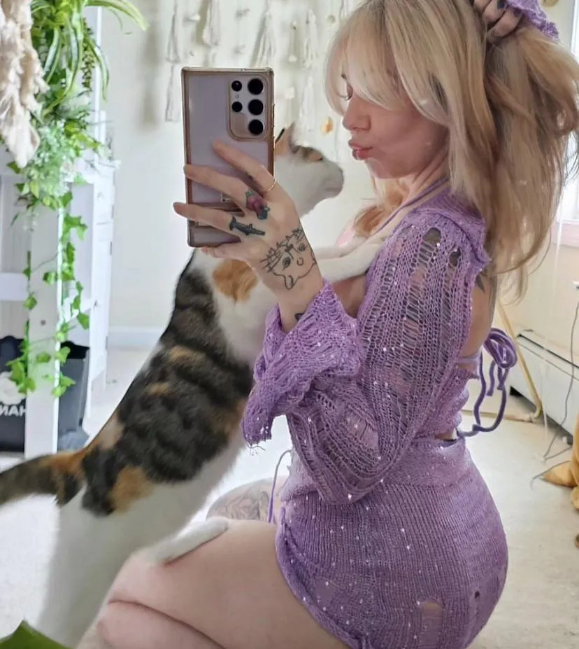 are you brave enough to be added to my girls group chat and be humiliated or dominate by everyone?