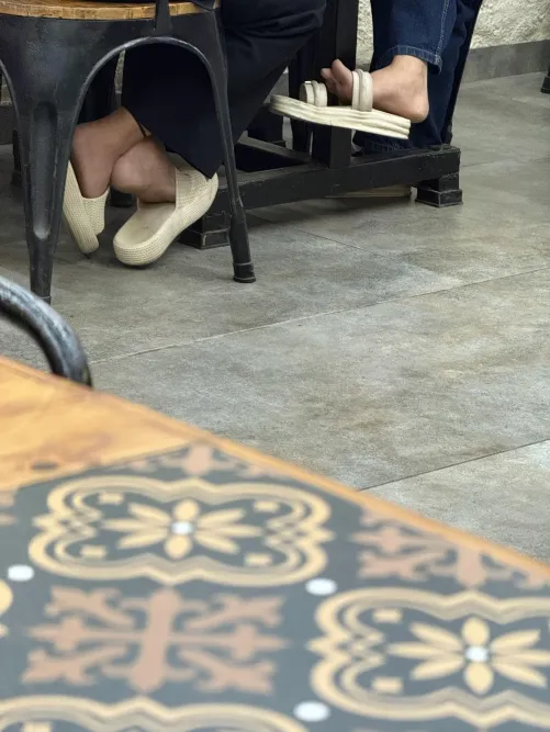 couldn't resist secret captures