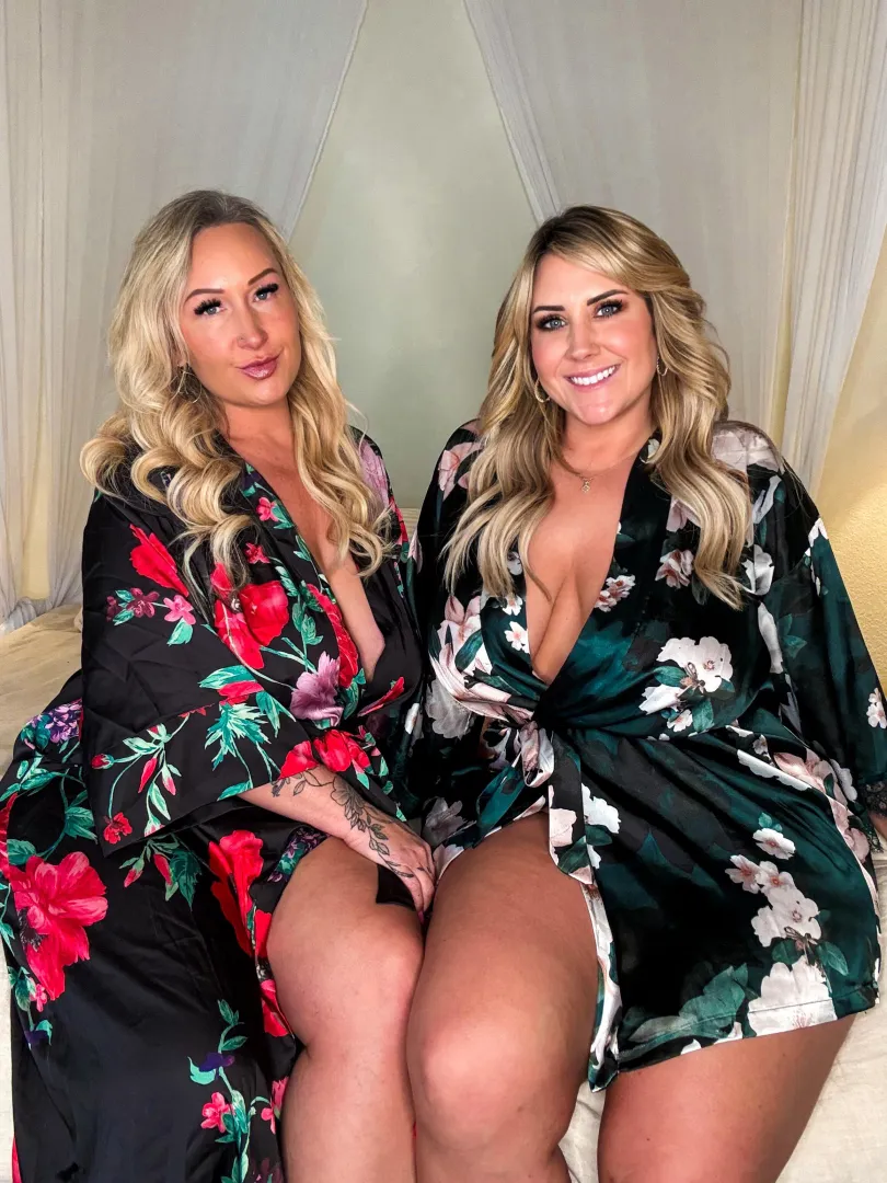 Friends who fuck together stay together