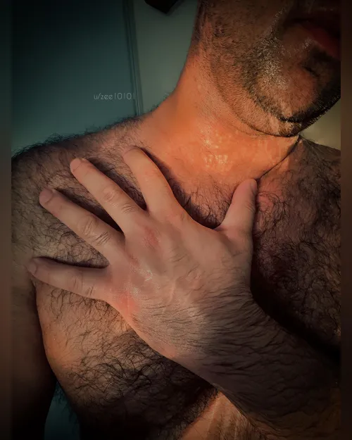 [M] An appropriate place to let hands and thoughts wander