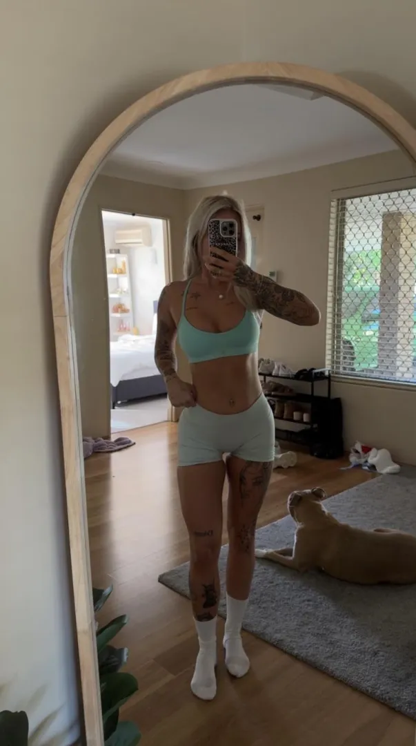 wwyd if you saw me at the gym in this…