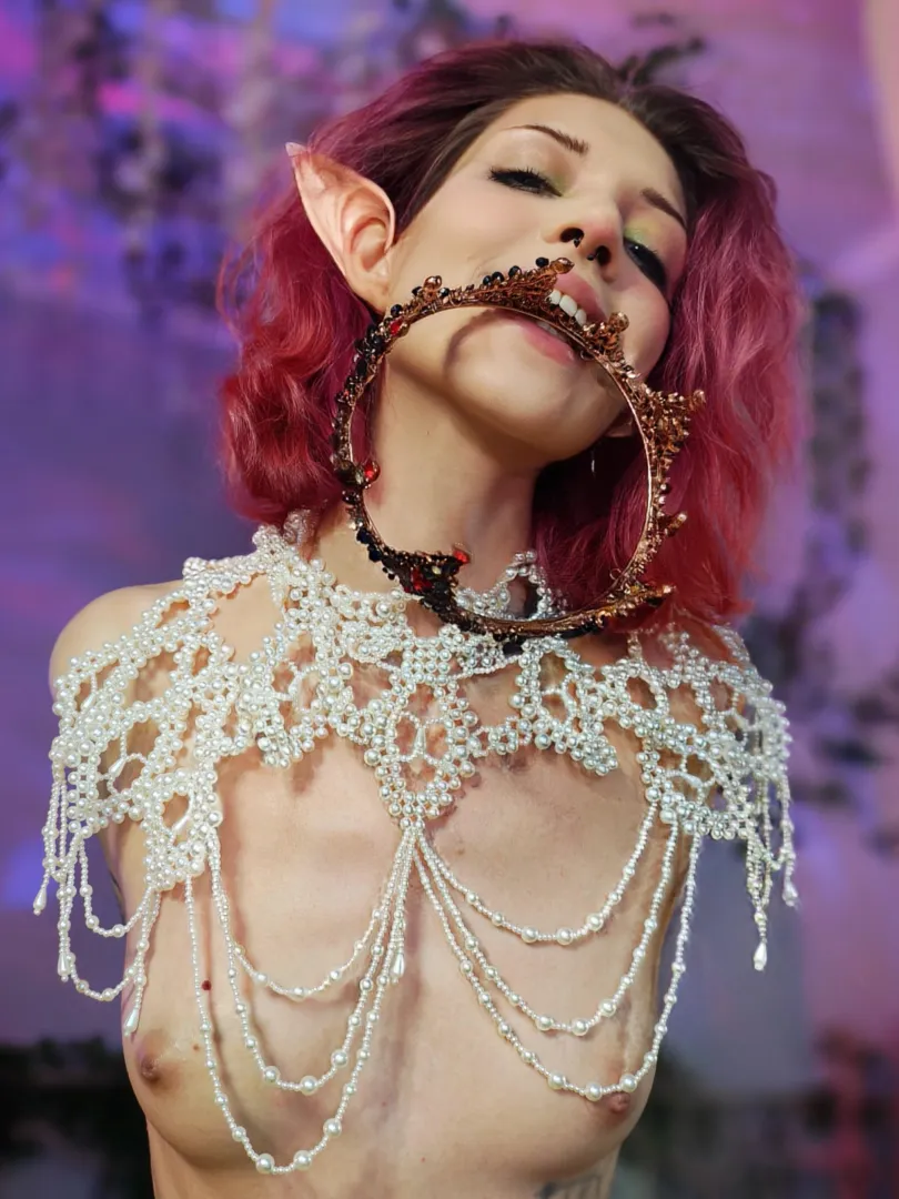 your elf queen demands your sword as tribute... hand it to me now