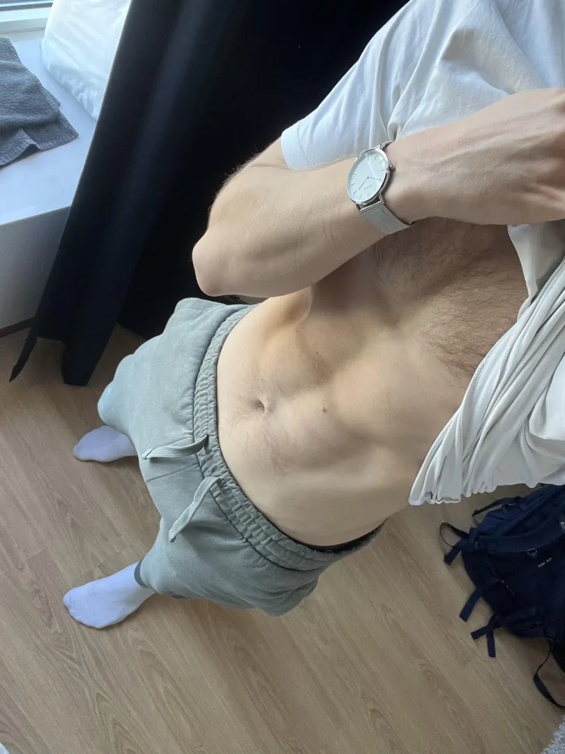 23 en geil. Wie wil zien