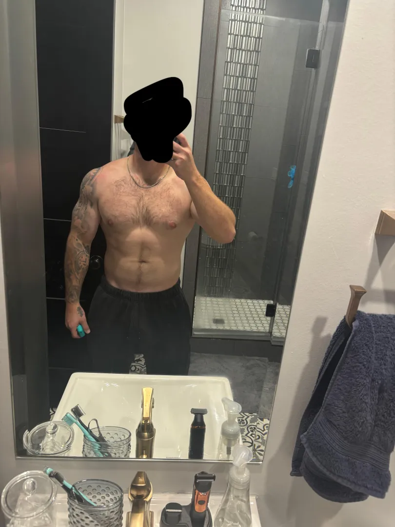 26 m4mf Longview looking for couple