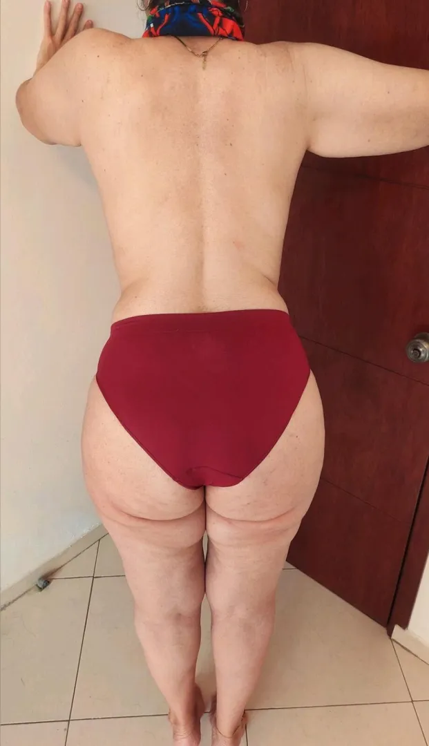 Big ass, Big panties