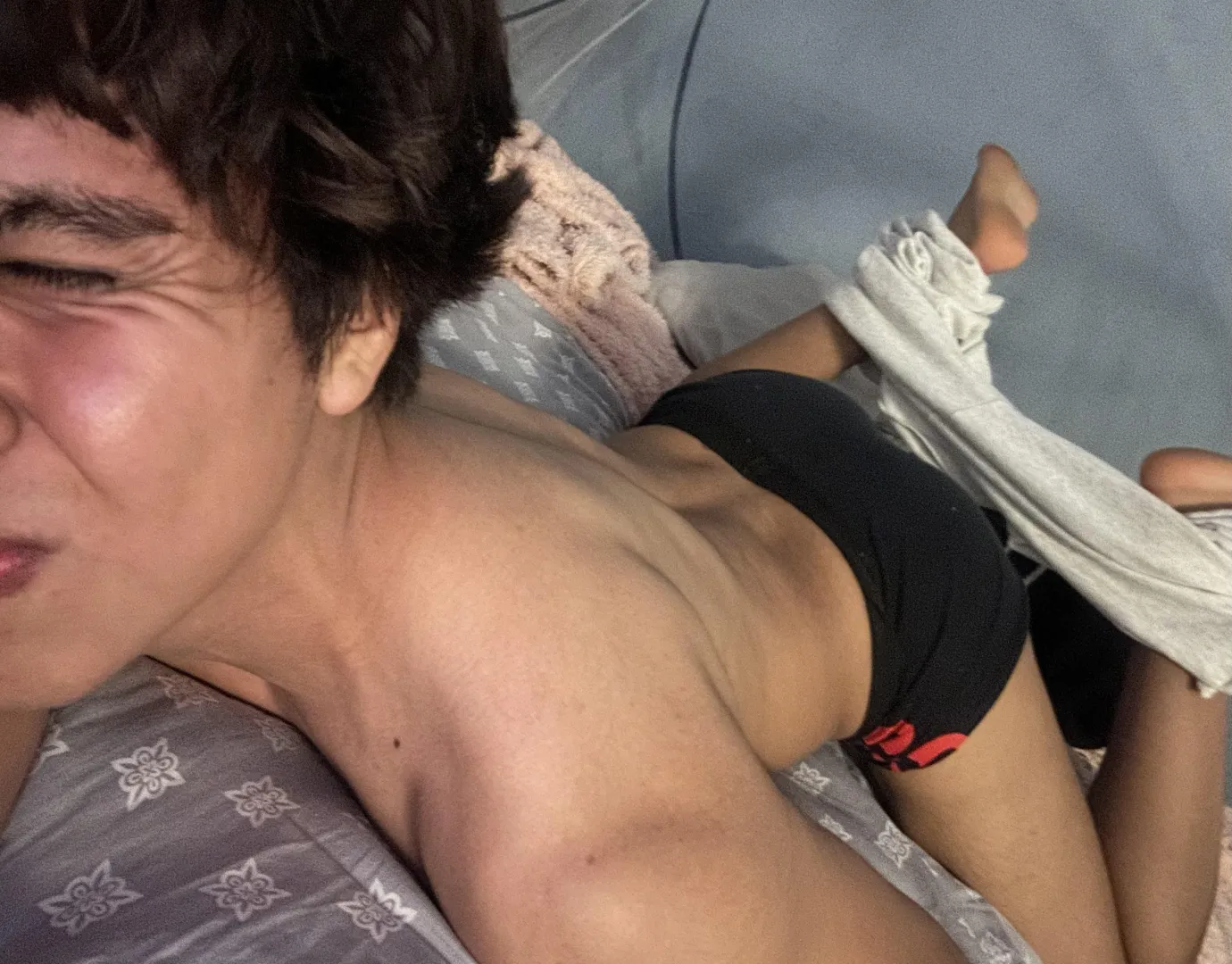 Can you treat me like a bad boy?18y