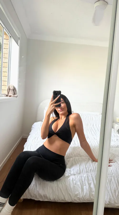 confidence looks good on me