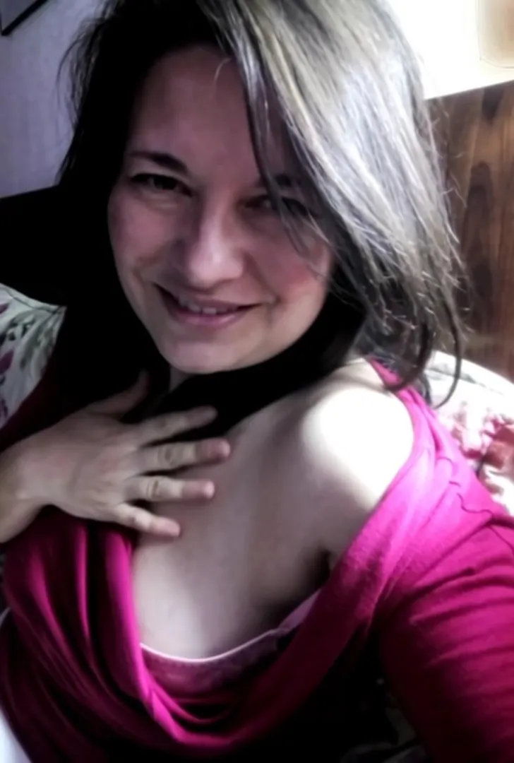 Do I need to be nude to post in here?