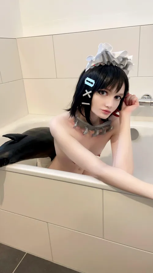 Ellen Joe reporting for overtime…sleepy eyes, sharp teeth, wetter than you think[F]