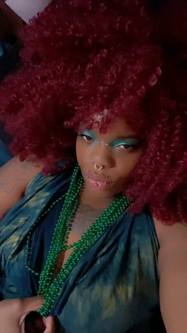 Got so many compliments on my makeup ☘️Lucky losers get to bask in my beauty ‍♀️