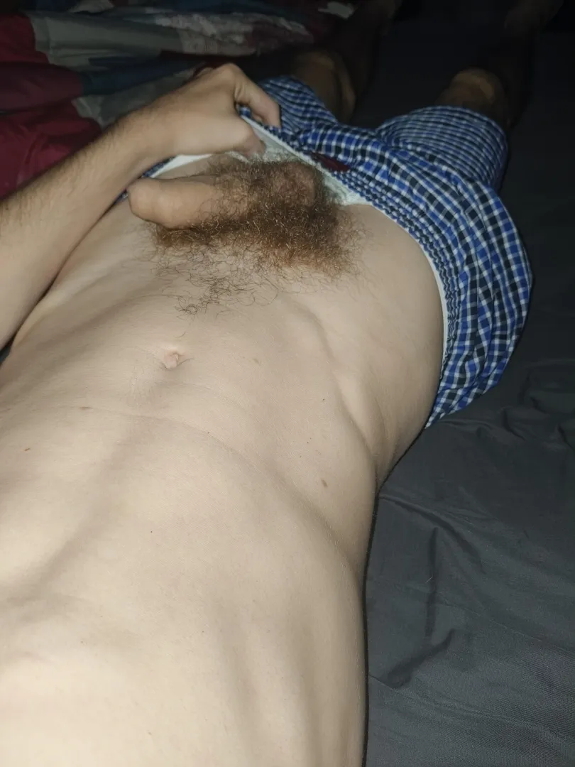 Hairy & Horny 