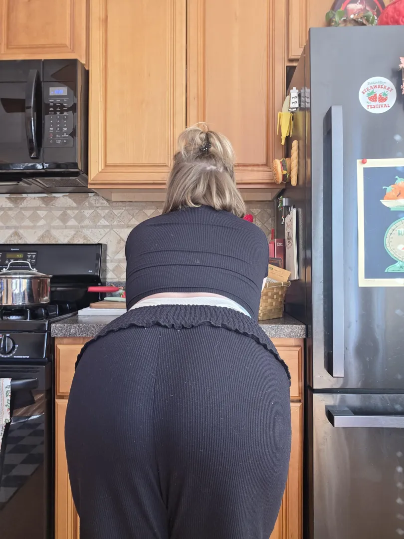 Hanging Out Top A Bit 