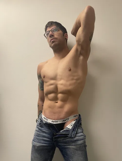 Hey, I’m Jett [Return Our 3P Tools/Apps]