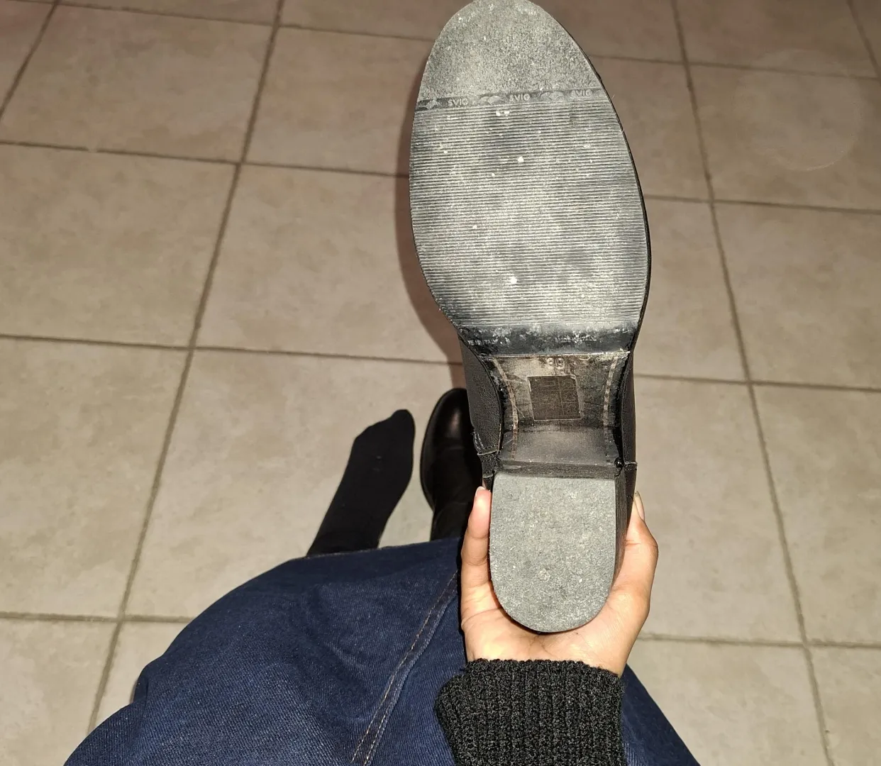 Lick it and say thank you loser 