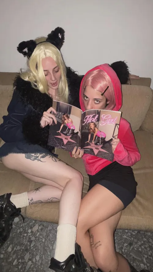 Looking for fun/fwb vibes if you’re close enough to link slide on instta: .lunaoryna'.