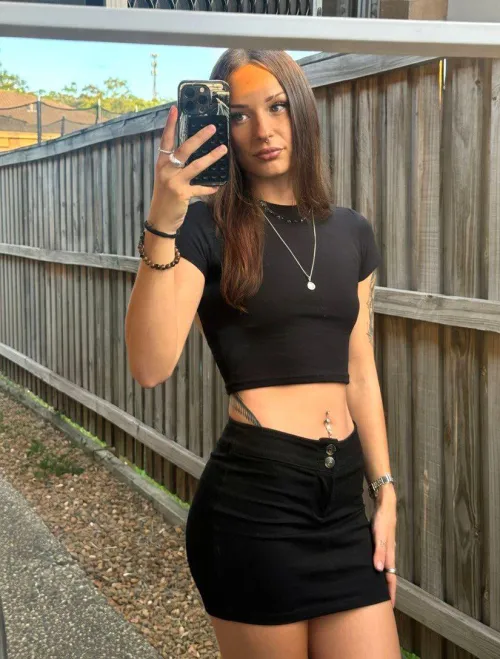 Skirt so tight it's illegal