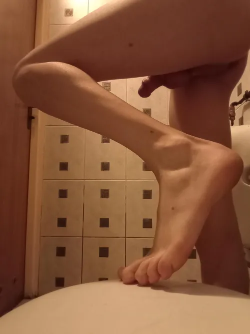 So I was at public restroom yesterday, aaand...