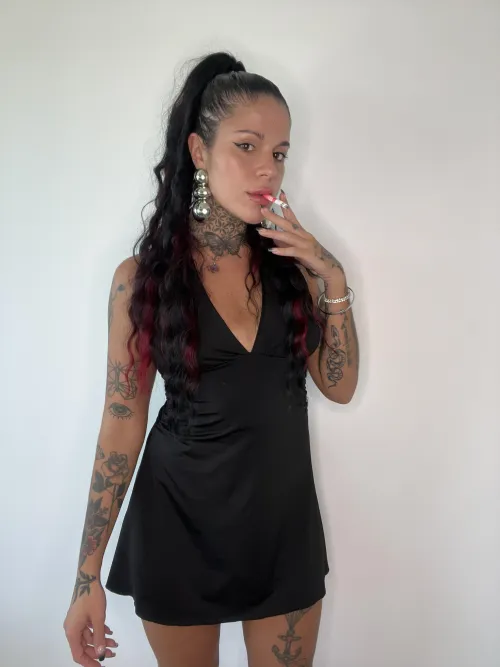 Something about the way I smoke… makes you stay, doesn’t it?