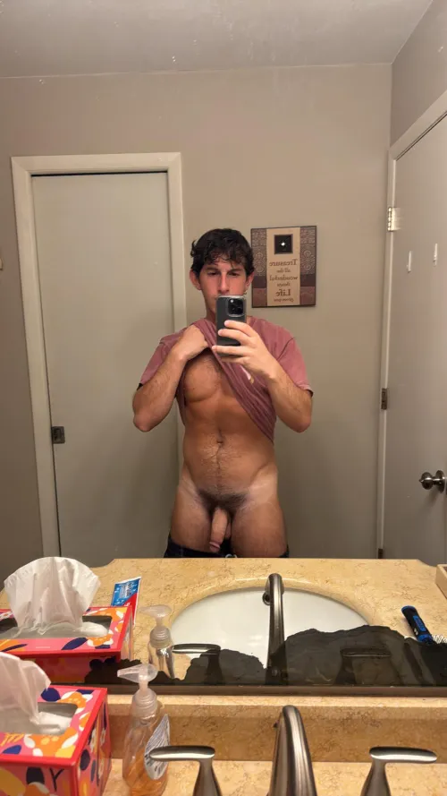 This is my bro’s bathroom lol (24)