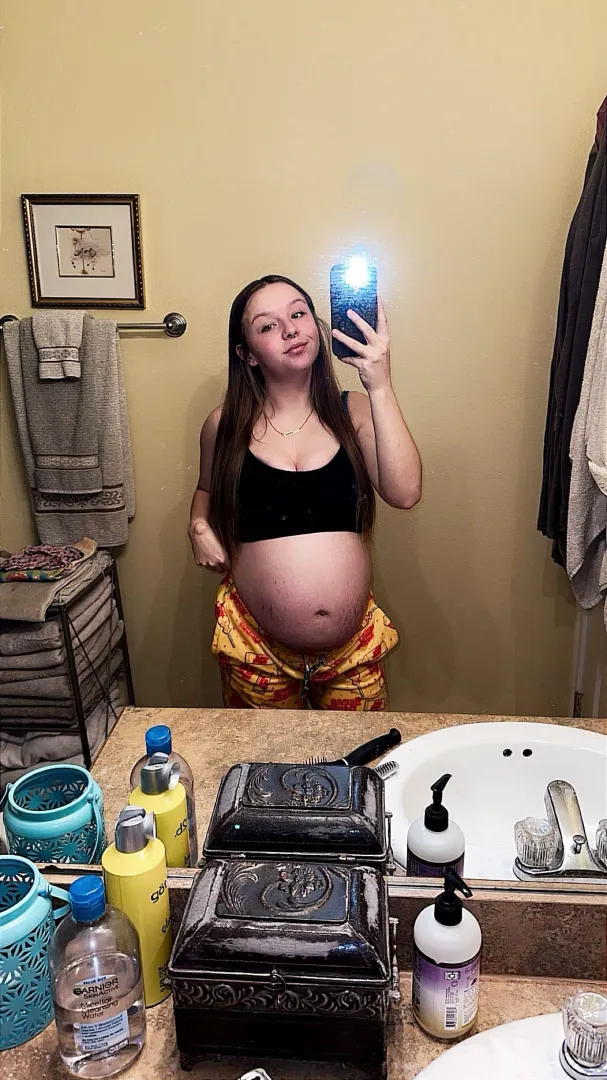 Wanna play with me right now.