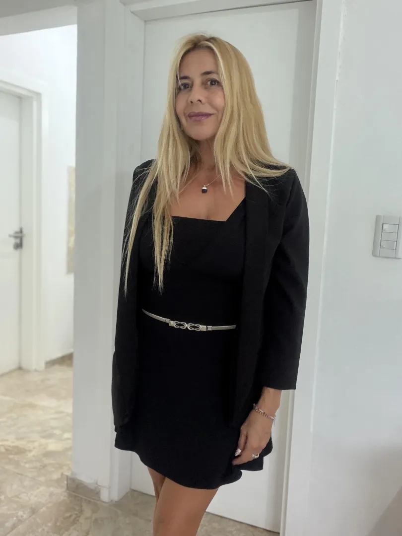 Watch me strip bit by bit