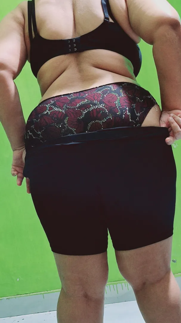 Would you let me peg you or you'll do me?