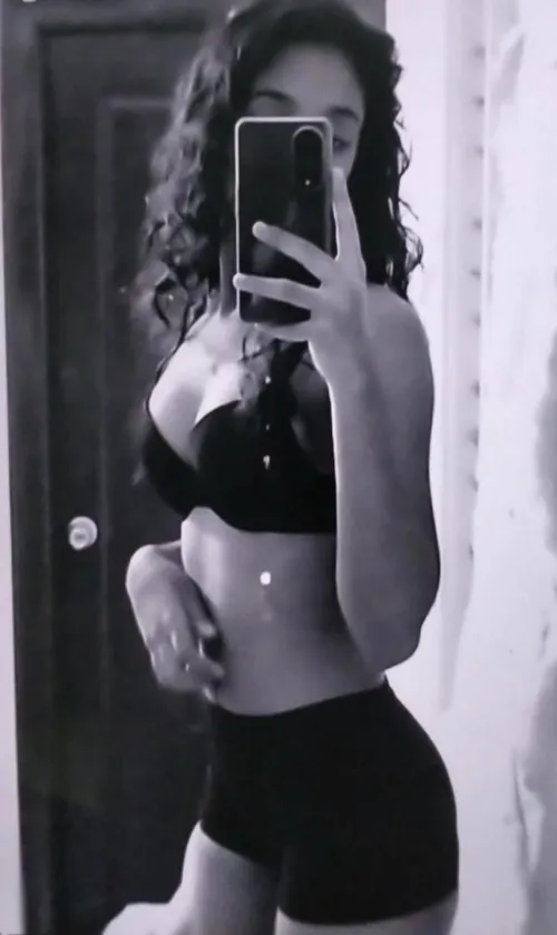 ?/10 Rate ma bff close frd stories