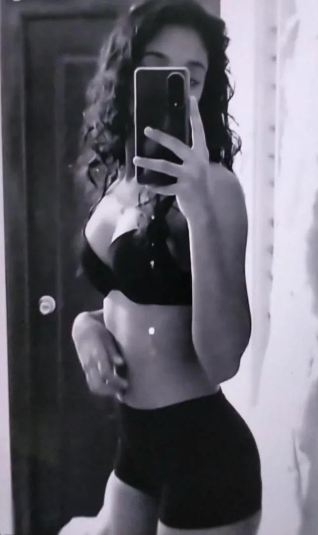 ?/10 Rate ma bff close frd stories