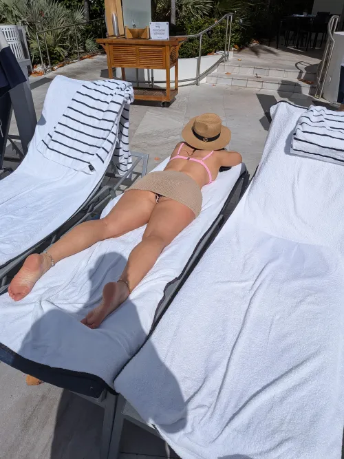 (43) would you rub lotion on me laying at the pool