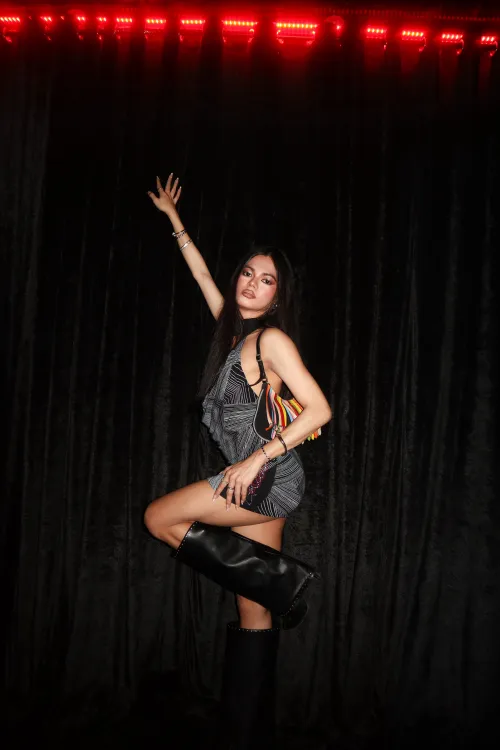 A baddie girl with a big surprise. 