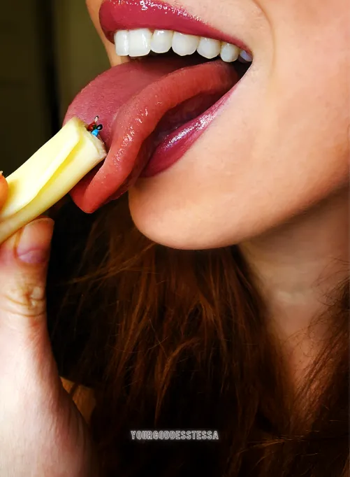 A Midnight snack always helps me sleep. 