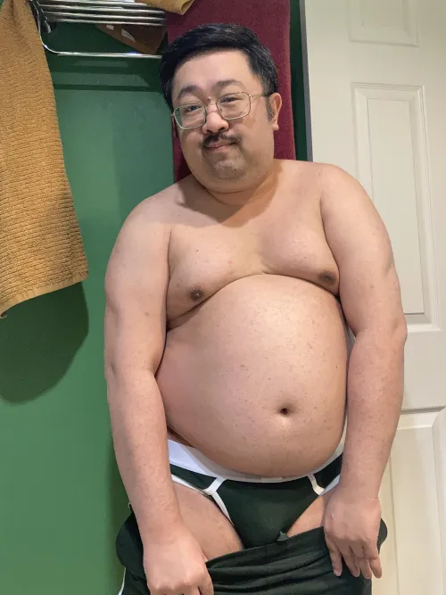 Age 40 - Green Teamm8 briefs