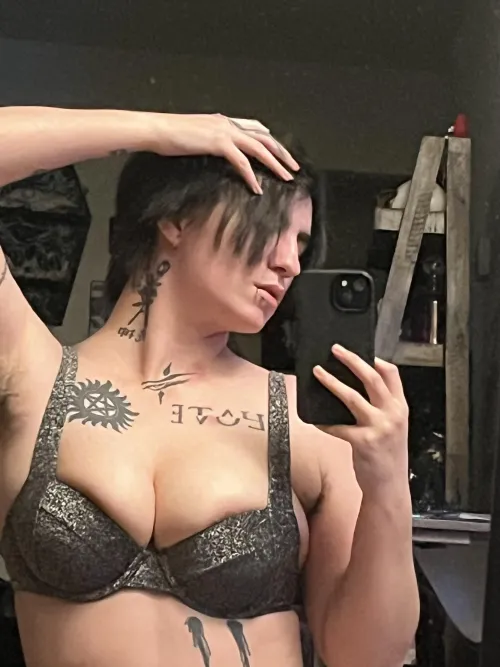 Anyone want this femboy??